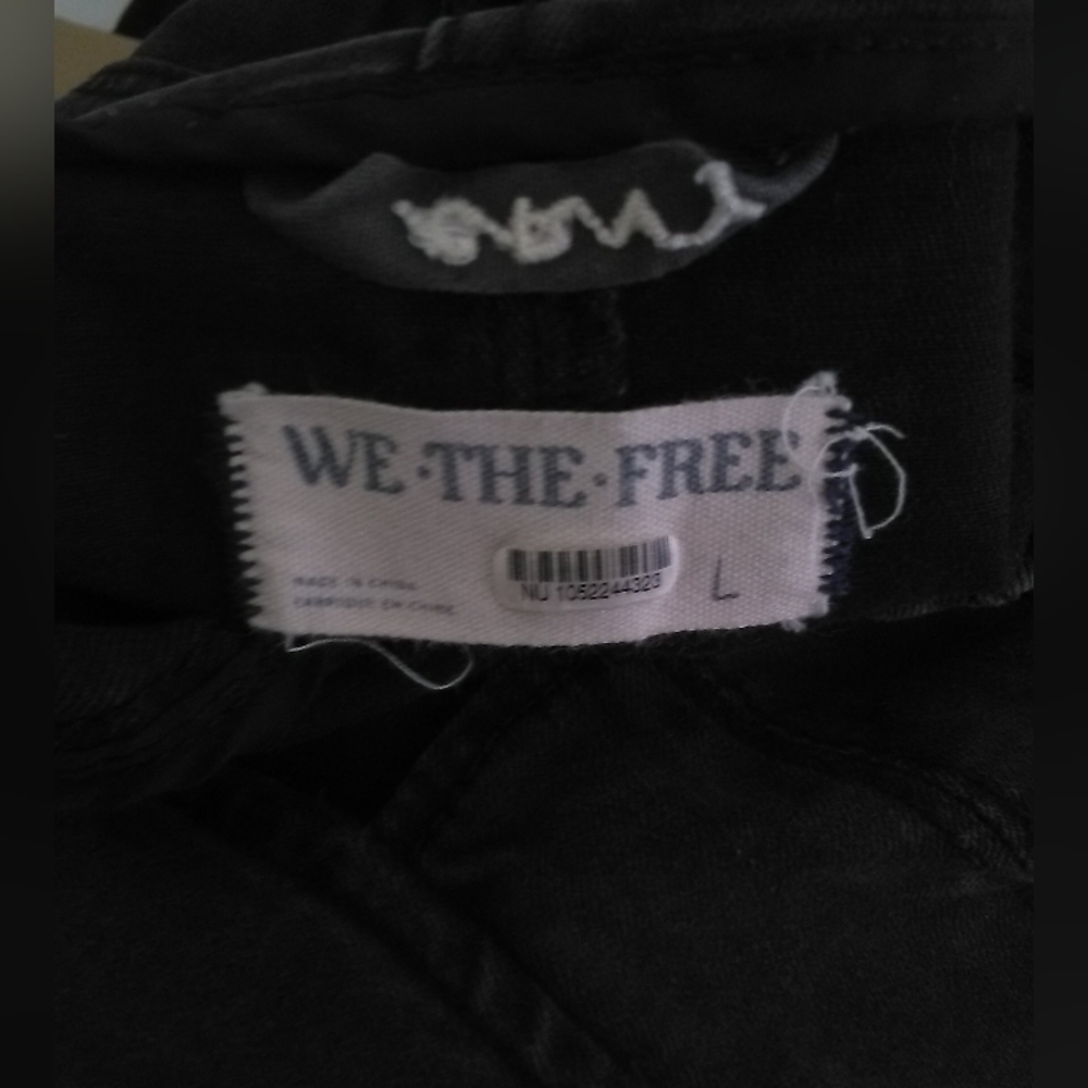 WE THE FREE Chic Black Denim Jumpsuit Front Zipper PKTS.STRETCHY SZ. LG 🔥🔥🔥🔥 - Picture 7 of 14